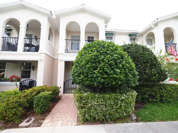 1649 Napoli Dr W, Sarasota, FL 34232