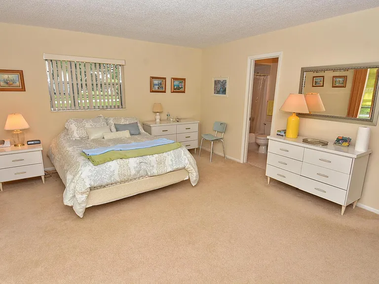 1225 NW 21st St #2105 — Photo 19