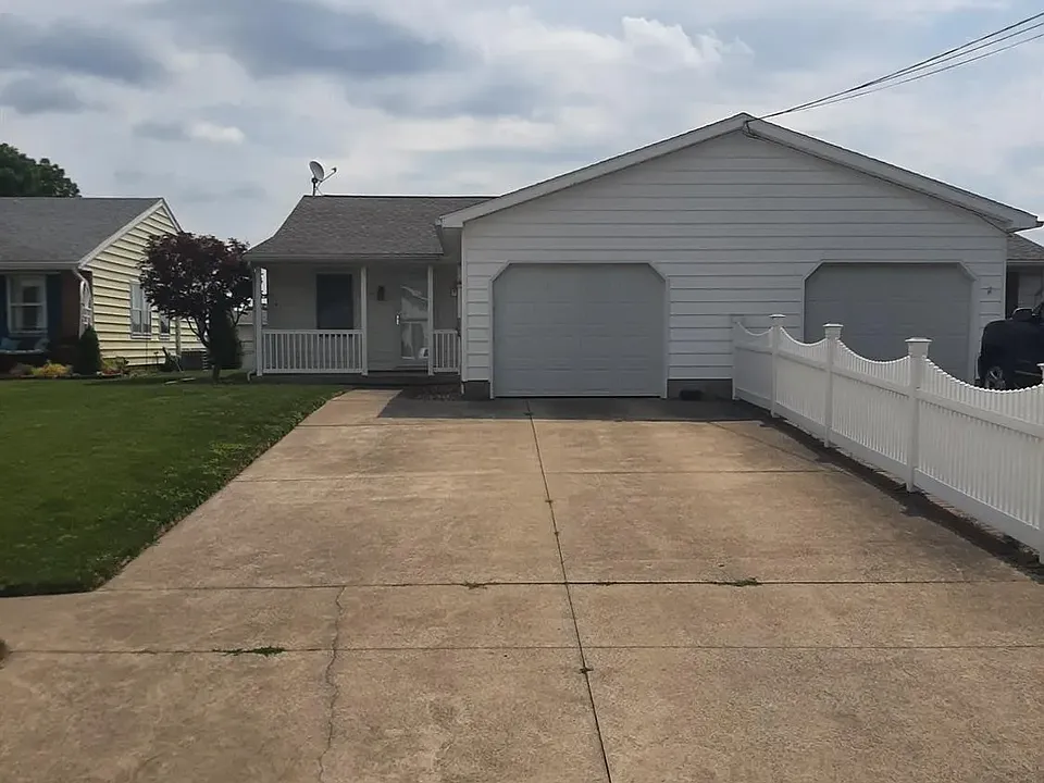 326 Brinker St