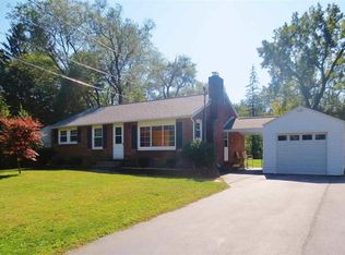 4 Sherwood Ln, Burnt Hills, NY 12027