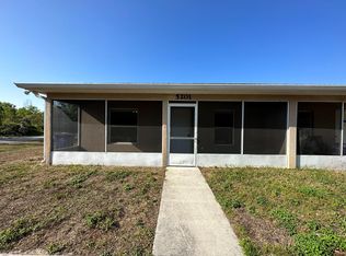 5201 29th St SW #5201, Lehigh Acres, FL 33973
