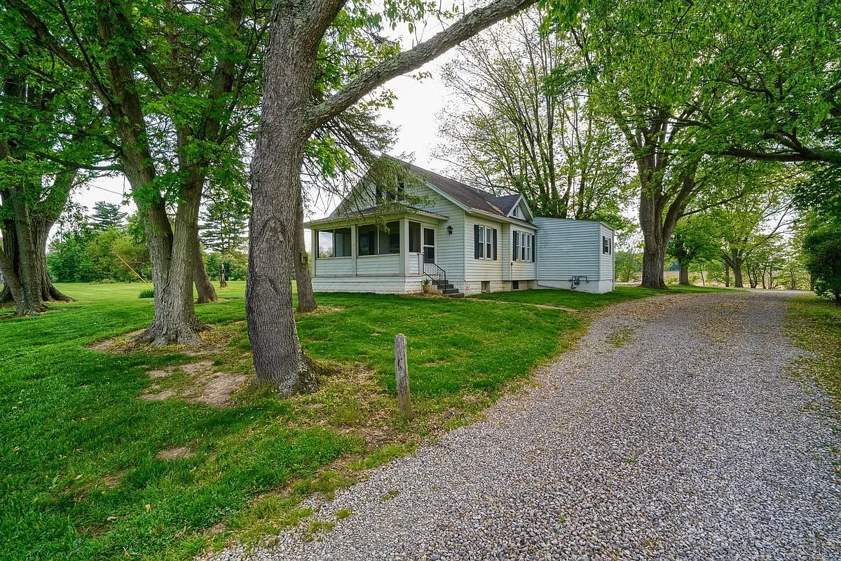 6375 Lancaster Kirkersville Rd NW photo 1