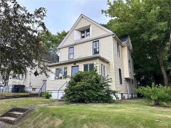 846 Oberlin St, Akron, OH 44311