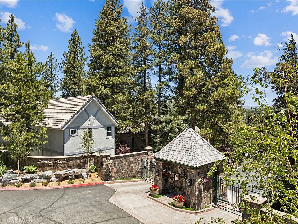 1st image of 304 Lake Knoll Dr