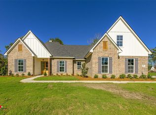 677 Popsi Ln, Stonewall, LA 71078