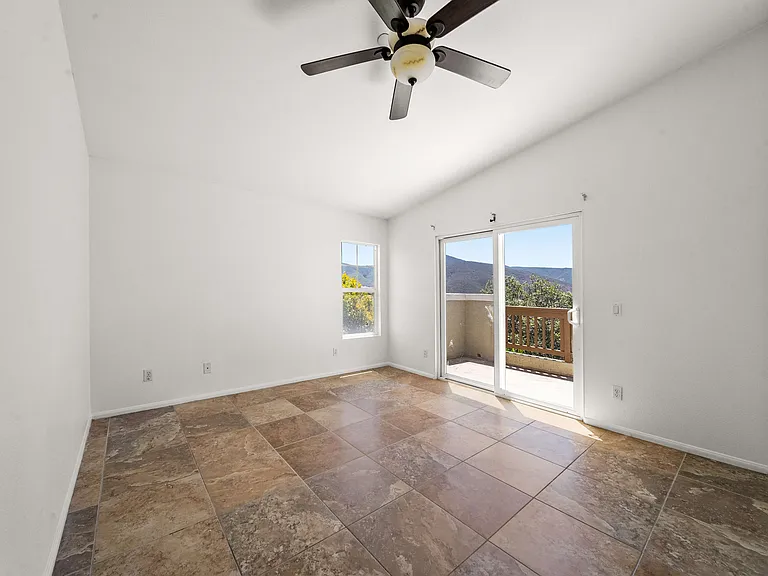 812 Mahogany St — Photo 18