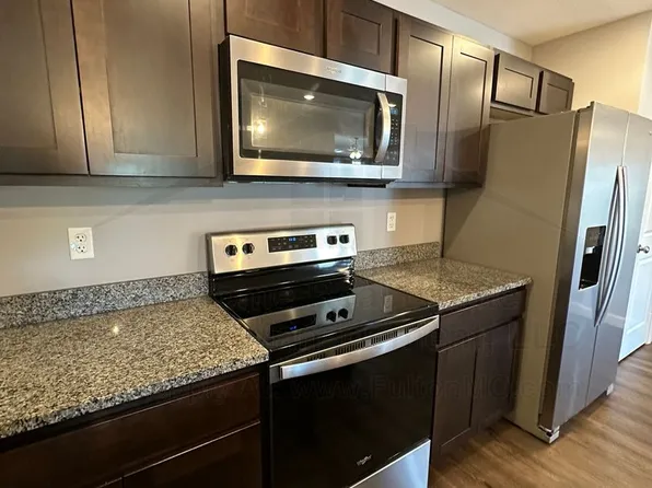 2620 N Bluff St APT 100, Fulton, MO 65251