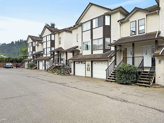 3rd image of 45740 Thomas Rd #27