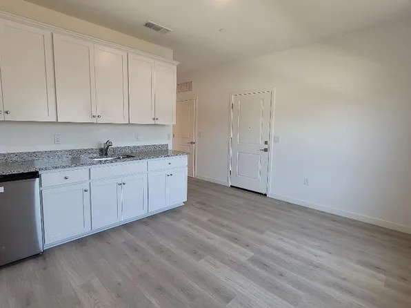 1213 Cedar Dr, Wheatland, CA 95692