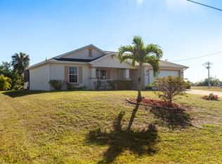 1609 NW 8th Pl, Cape Coral, FL 33993
