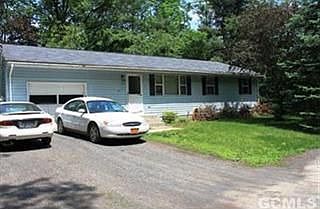 1st image of 62 Mohican Dr