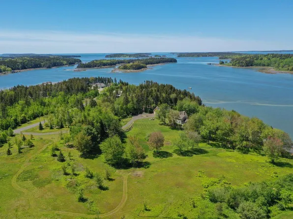 263 Gaunt Neck Road, Cushing, ME 04563