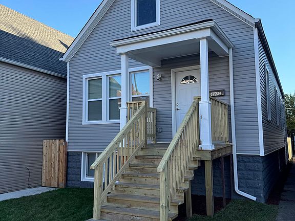 3rd image of 4923 W 31st St