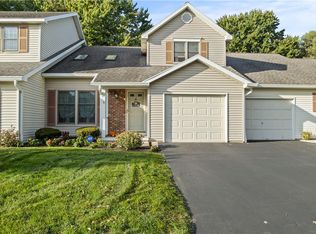 34 Sleepy Holw, Rochester, NY 14624