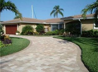 561 Gunwale Ln, Longboat Key, FL 34228