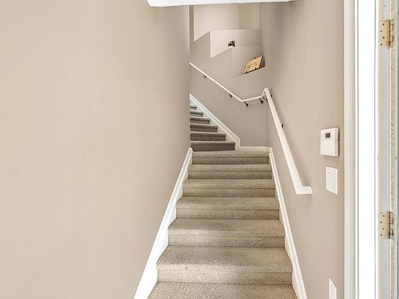5th image of 10020 Valiant Ct APT 201