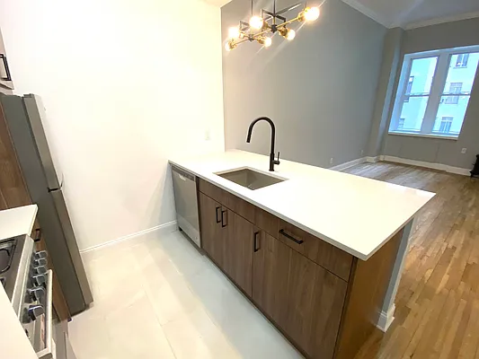 Rented by Guidance Realty Corp. | media 10