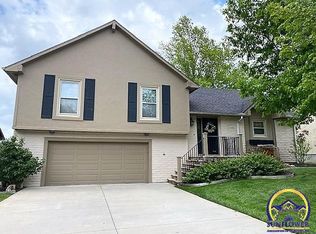 2108 Meadowlark Ln, Emporia, KS 66801