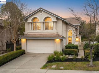 690 Glasgow Cir, Danville, CA 94526