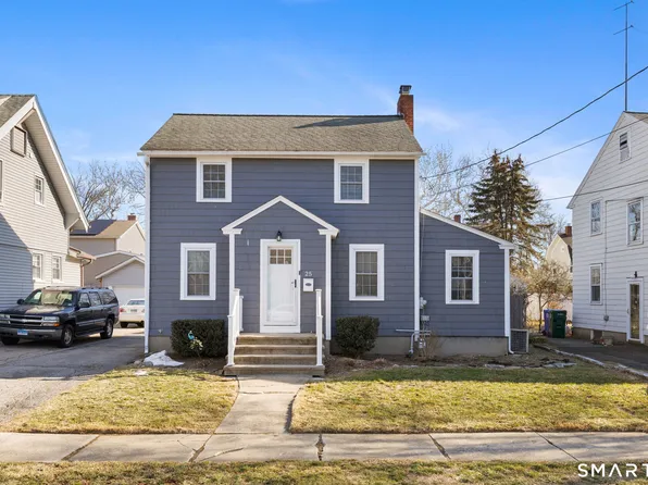25 Lindsley Place, Stratford, CT 06615