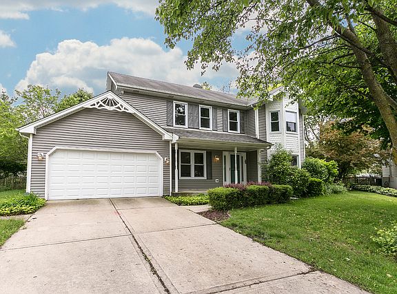 2nd image of 1711 Pembrook Ct