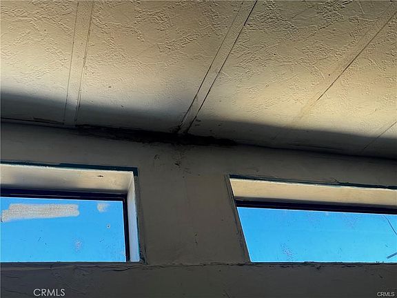 3rd image of 5577 Jones Ave