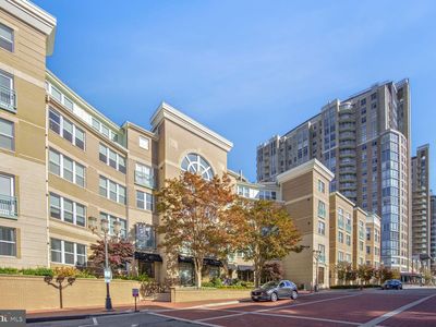 12000 Market St APT 421, Reston, VA, 20190