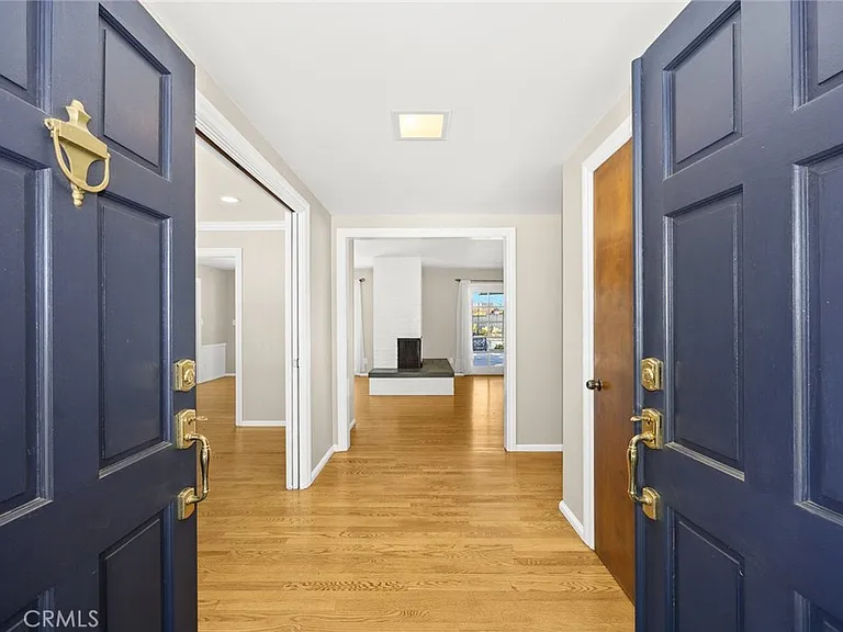 117 Catherine Park Dr — Photo 4