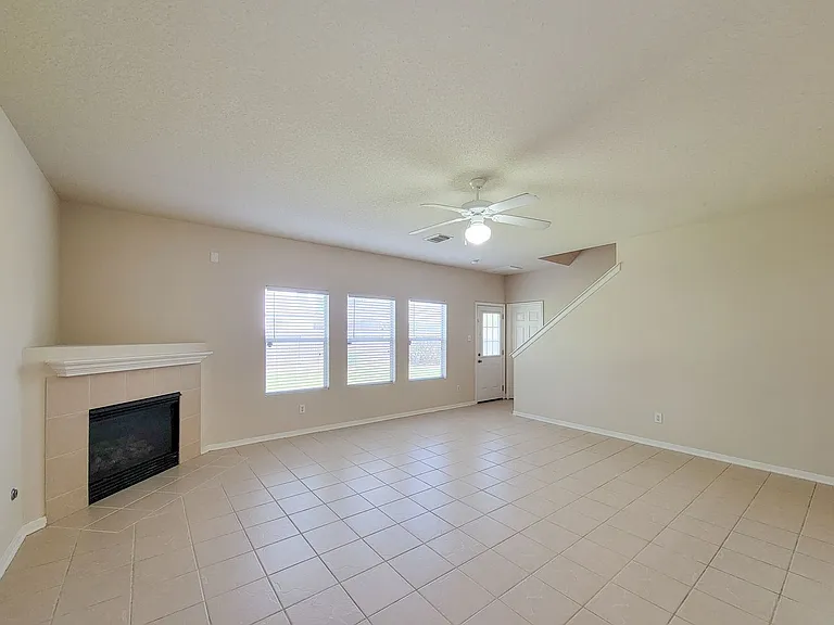 19330 Harvest Stream Way — Photo 8
