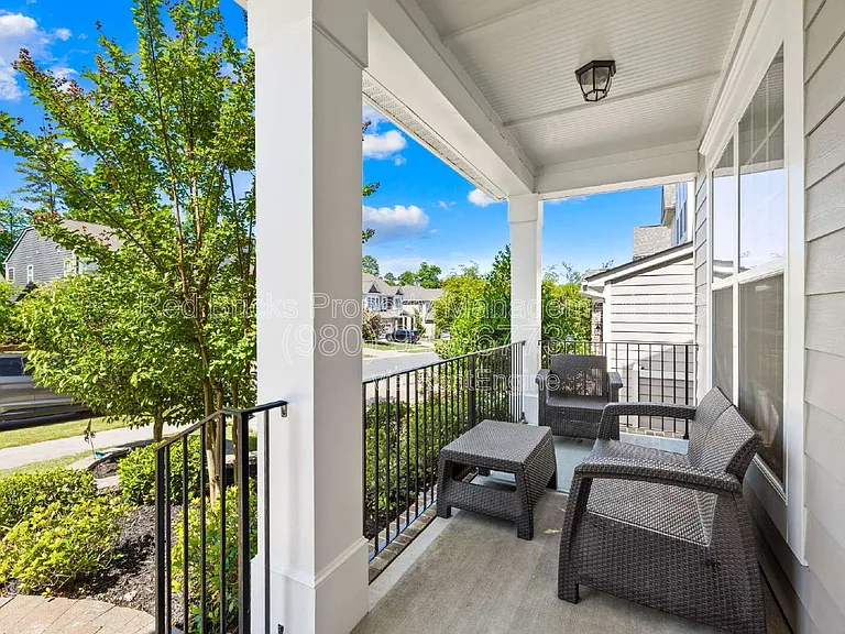 10677 Sky Chase Ave NW — Photo 6