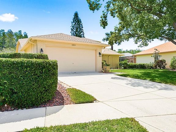 3rd image of 6019 Country Ridge Ln