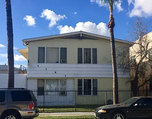 1141 Molino Ave Photo 1