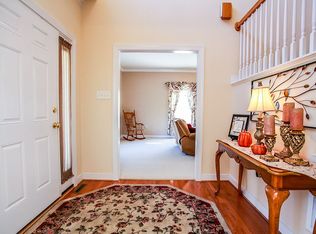 12031 Hidden Nest Ct, Midlothian, VA 23112