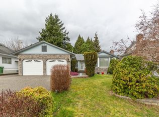34813 Chantrell Pl, Abbotsford, BC V3G 1G5