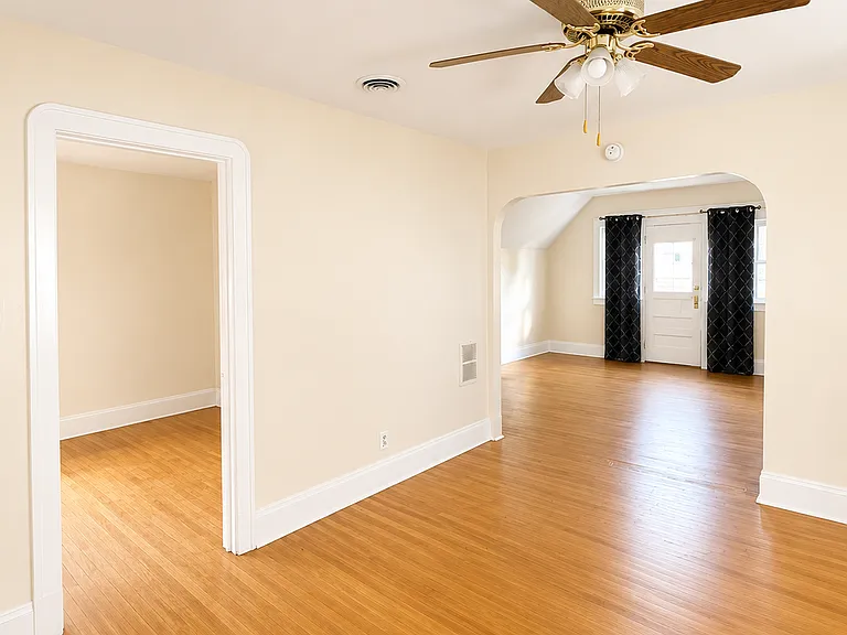 54 Theodore St #2 — Photo 7
