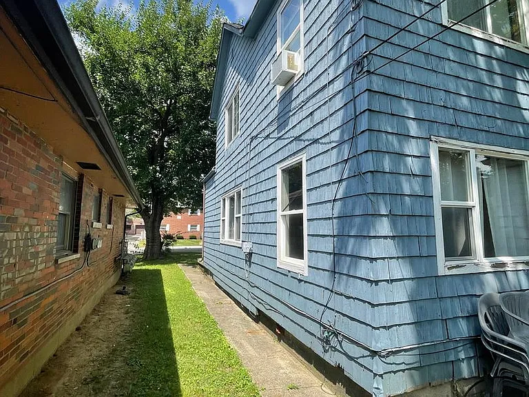 65 E Norwich Ave — Photo 51