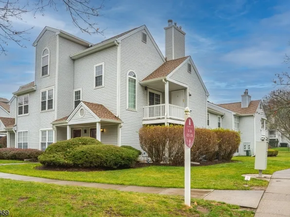 14 Homestead Ln, Lincoln Park, NJ 07035