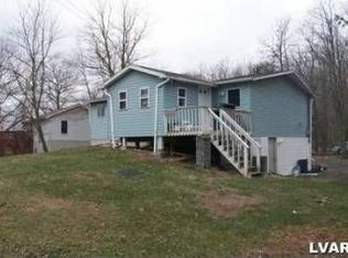 17 Alpine Lk, Henryville, PA 18332