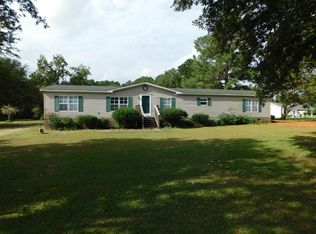 482 Kelly Springs Rd, Mount Olive, NC 28365