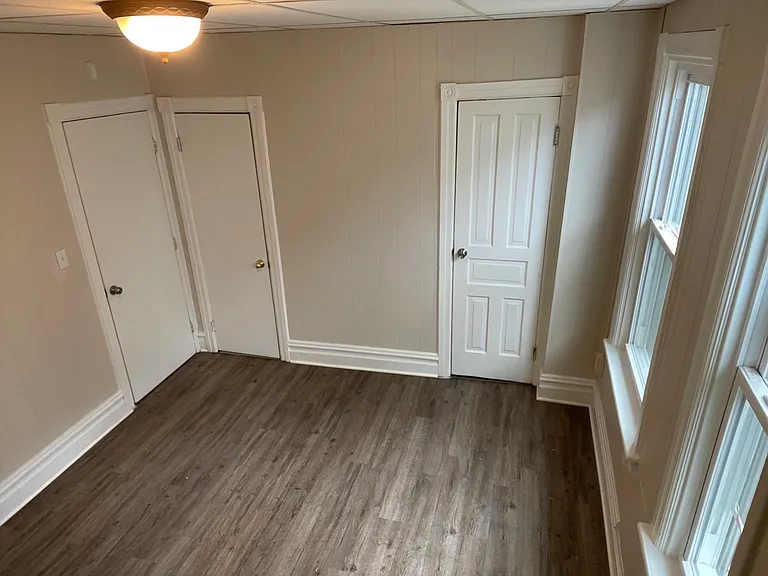 64 E Ettwein St #2 — Photo 5