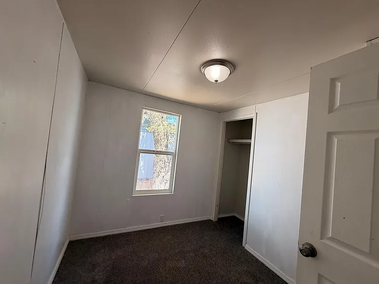 620 Douglas St #3 — Photo 7