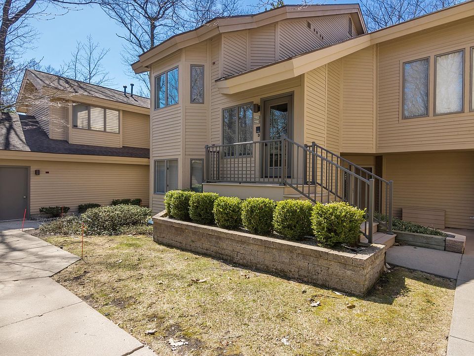 1st image of 7753 Clearwater Dr