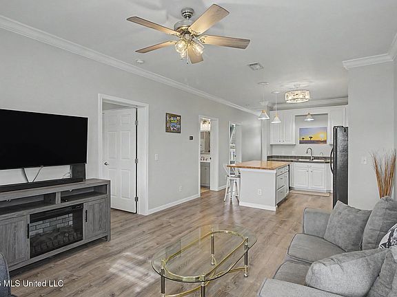 3rd image of 1515 E Beach Blvd APT 230