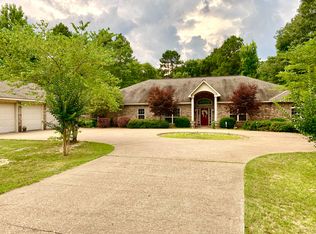 67 Dallas Ave #216, Camden, AR 71701