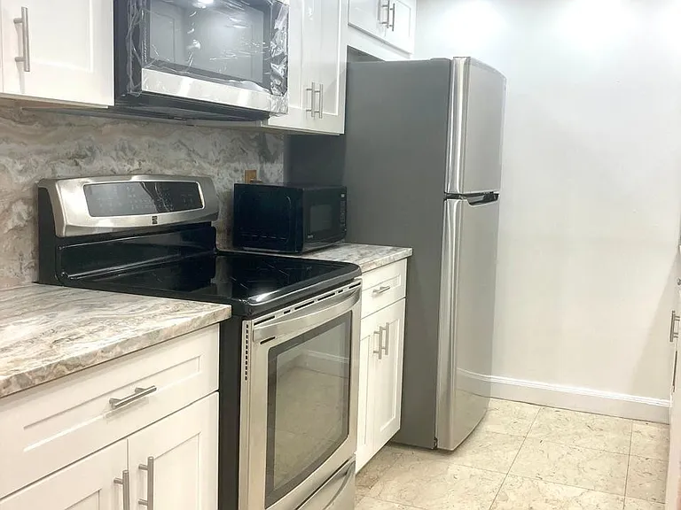 1101 River Reach Dr #215 — Photo 11