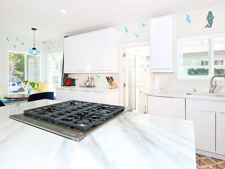 4020 Sequoia St #4020 — Photo 11