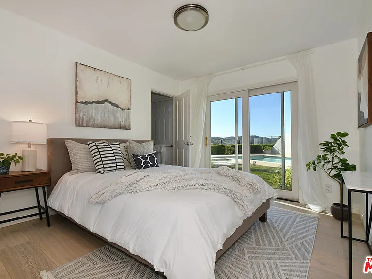 3635 Fawndale Pl — Photo 16