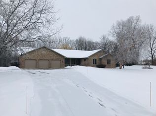 3410 Whittier Dr, Green Bay, WI 54311