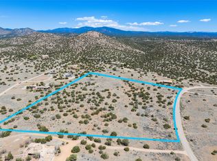 180 Vaquero Rd, Santa Fe, NM 87508