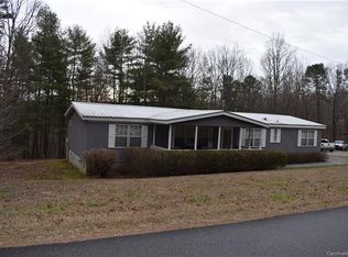 100 Oaks Park, Nebo, NC 28761